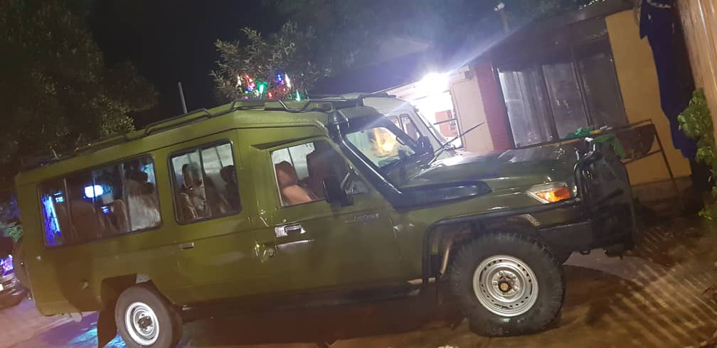 Self Drive Safari Car